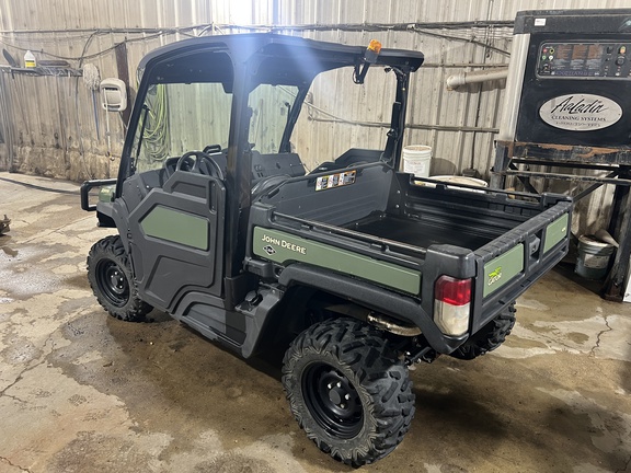 2021 John Deere XUV 835M ATV