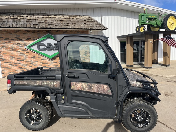 2021 John Deere XUV 835R ATV