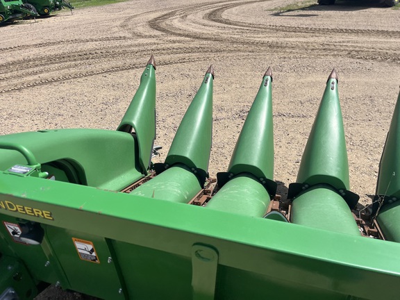2018 John Deere 718C STALKMASTER Header Corn Head
