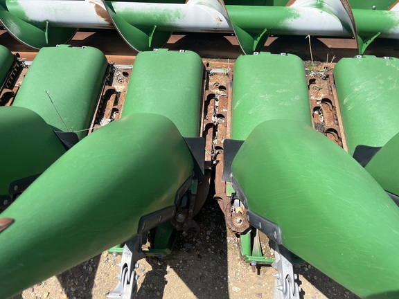 2018 John Deere 718C STALKMASTER Header Corn Head