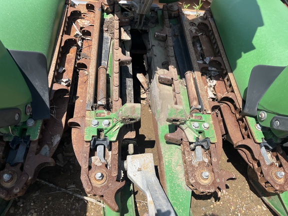 2018 John Deere 718C STALKMASTER Header Corn Head