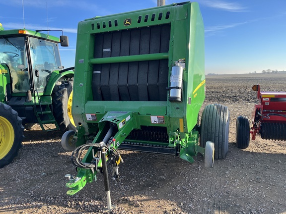 2023 John Deere 560M Baler/Round