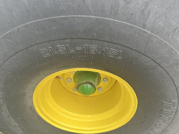 2023 John Deere 560M Baler/Round