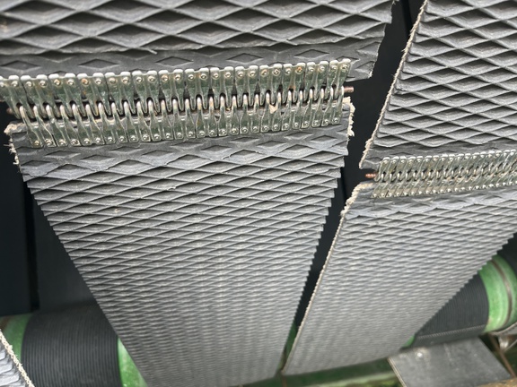 2023 John Deere 560M Baler/Round