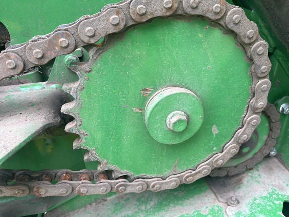 2023 John Deere 560M Baler/Round