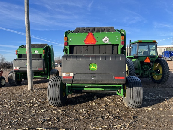 2023 John Deere 560M Baler/Round