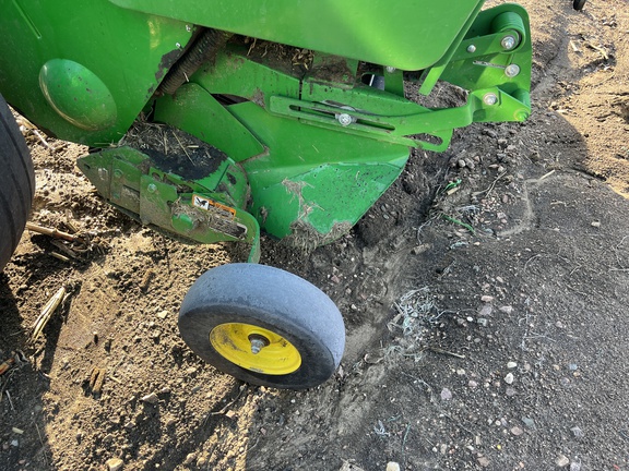 2023 John Deere 560M Baler/Round