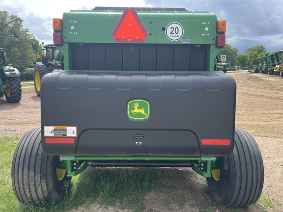 2023 John Deere 560M Baler/Round