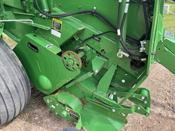 2023 John Deere 560M Baler/Round