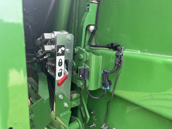 2023 John Deere 560M Baler/Round