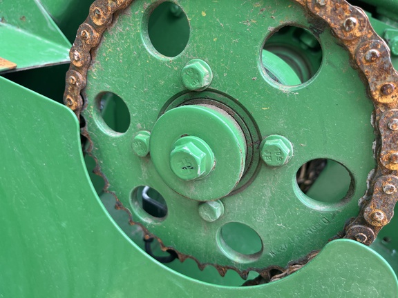 2023 John Deere 560M Baler/Round