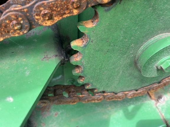 2023 John Deere 560M Baler/Round