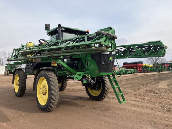 2015 John Deere R4038 Sprayer/High Clearance