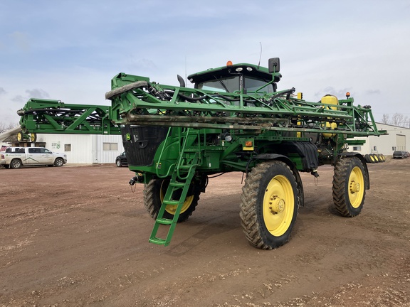 2015 John Deere R4038 Sprayer/High Clearance