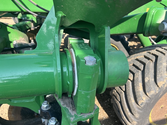 2021 John Deere 2730 Disk Ripper