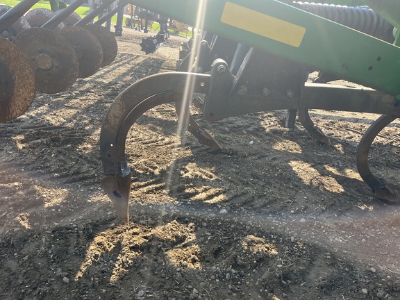 2021 John Deere 2730 Disk Ripper
