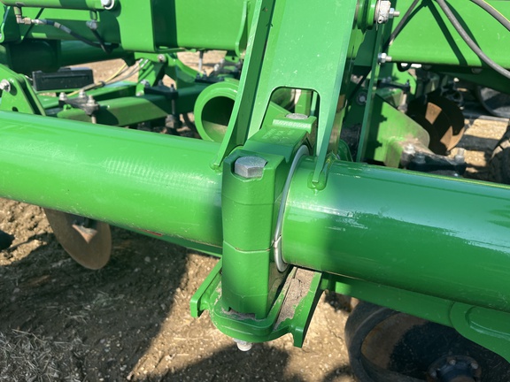 2021 John Deere 2730 Disk Ripper