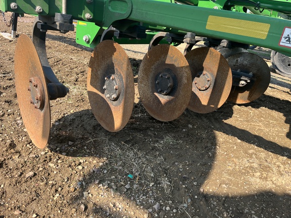 2021 John Deere 2730 Disk Ripper