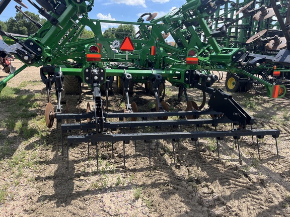 2021 John Deere 2730 Disk Ripper