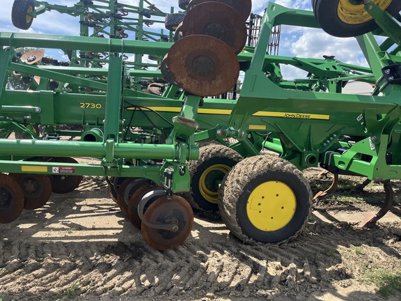 2021 John Deere 2730 Disk Ripper