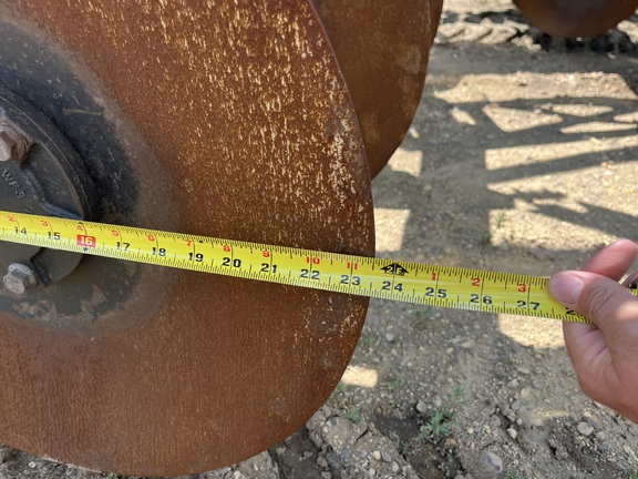 2021 John Deere 2730 Disk Ripper