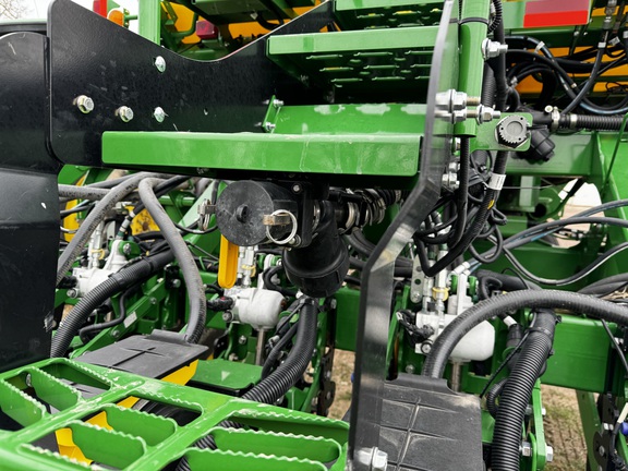 2022 John Deere 1795 Planter