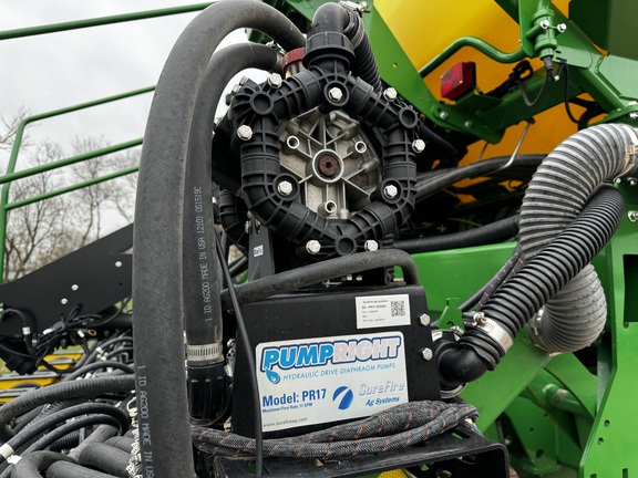 2022 John Deere 1795 Planter