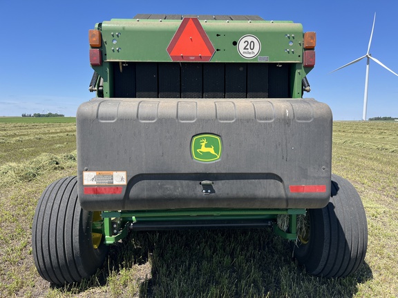 2021 John Deere 560M Baler/Round