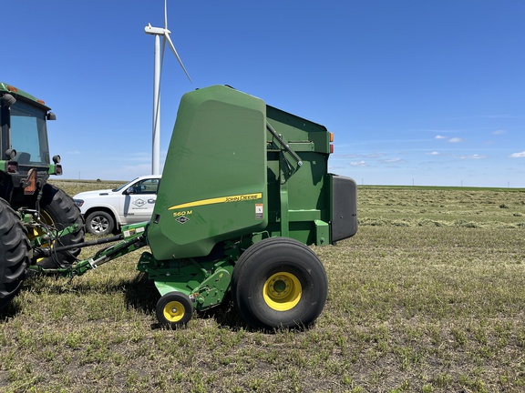 2021 John Deere 560M Baler/Round