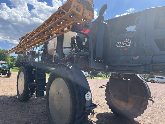 2022 Hagie STS16 Sprayer/High Clearance