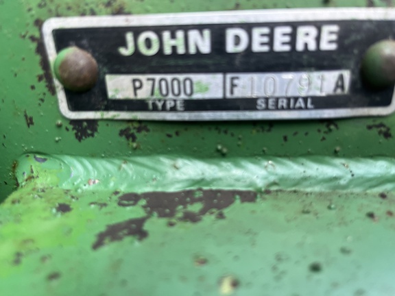 John Deere 7000 Planter