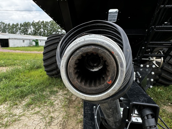 2023 Brandt 1120XT Grain Cart