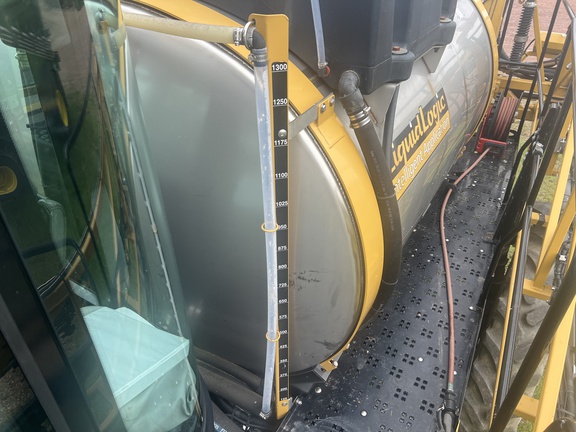 2018 RoGator RG1300C Sprayer/High Clearance