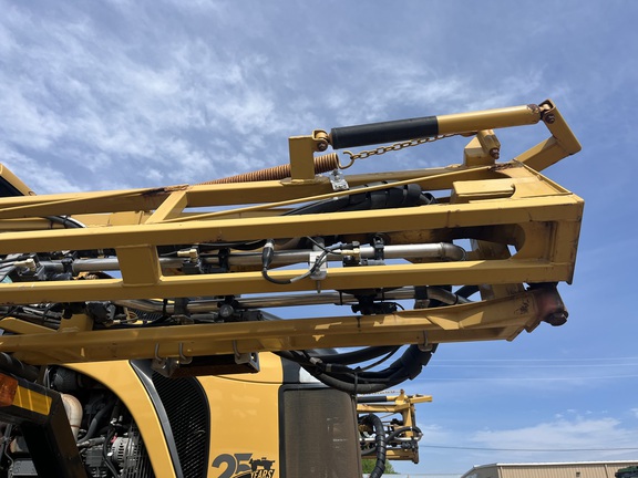 2018 RoGator RG1300C Sprayer/High Clearance