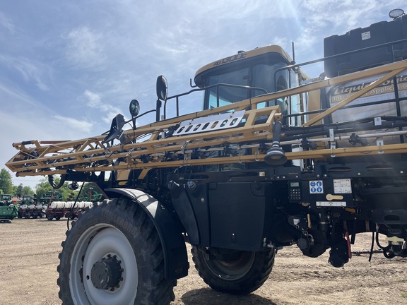 2018 RoGator RG1300C Sprayer/High Clearance