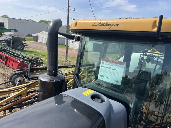 2018 RoGator RG1300C Sprayer/High Clearance