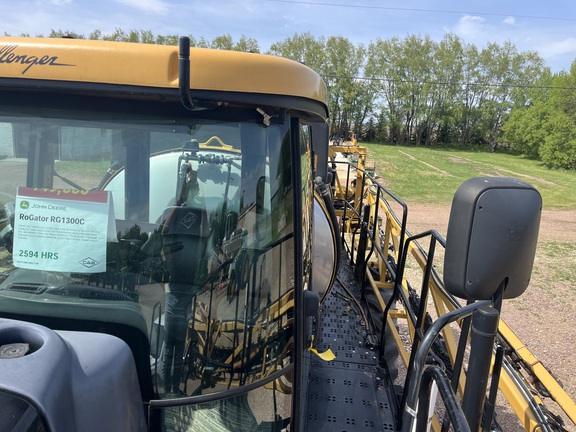 2018 RoGator RG1300C Sprayer/High Clearance