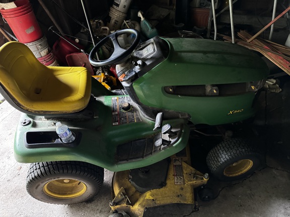 2006 John Deere X340 Garden Tractor