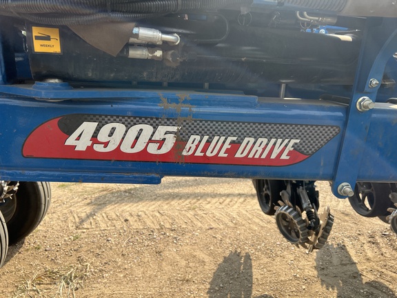 2022 Kinze 4905 Planter