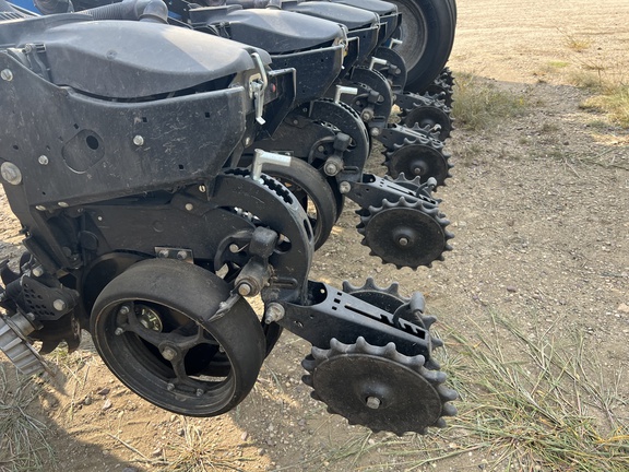 2022 Kinze 4905 Planter