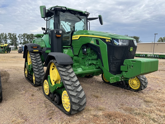 2020 John Deere 8RX 370 Tractor Rubber Track