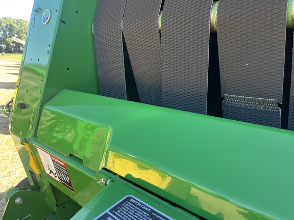 2023 John Deere 560M Baler/Round