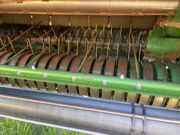 2023 John Deere 560M Baler/Round