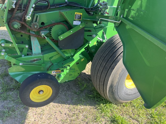 2023 John Deere 560M Baler/Round