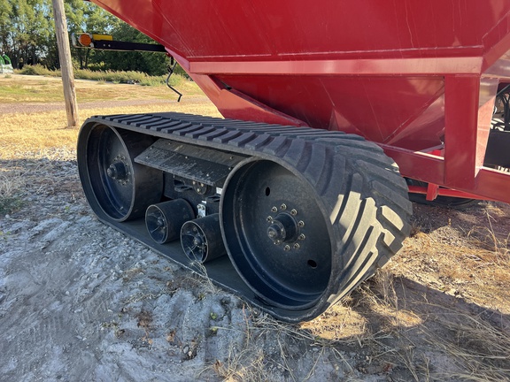 2017 Brent 1082 Grain Cart