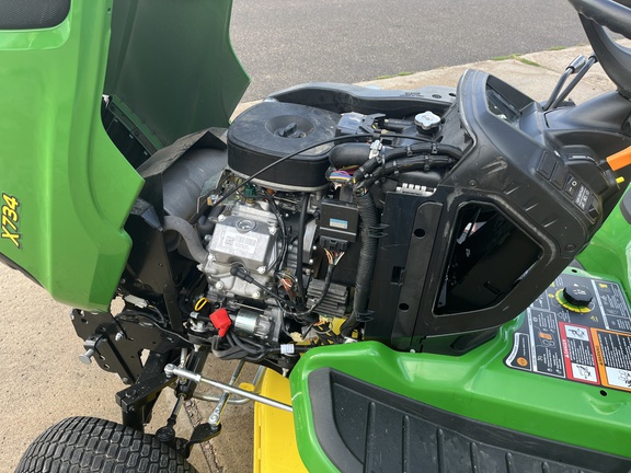 2020 John Deere X734 Garden Tractor