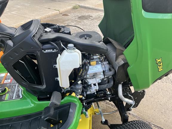 2020 John Deere X734 Garden Tractor