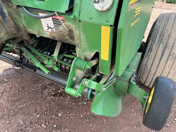 2014 John Deere 569 Baler/Round