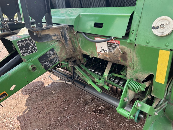 2014 John Deere 569 Baler/Round