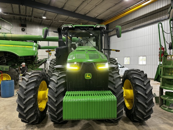 2020 John Deere 8R 370 Tractor